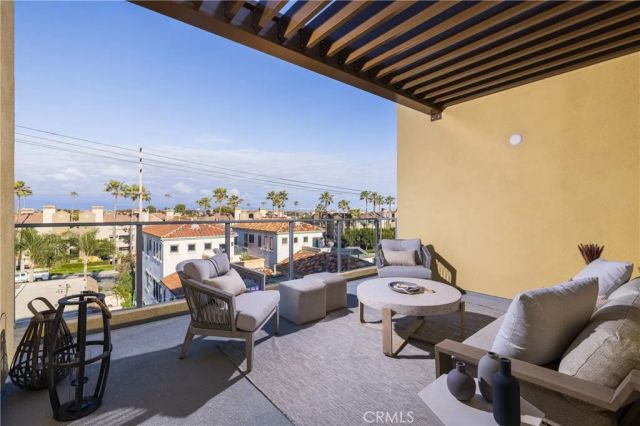 414 Main Street 420, Huntington Beach, CA 92648