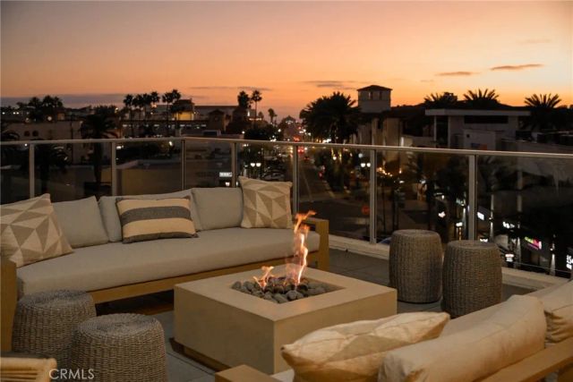 414 Main Street 420, Huntington Beach, CA 92648