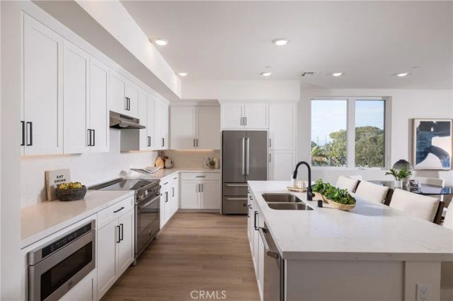 414 Main Street 420, Huntington Beach, CA 92648
