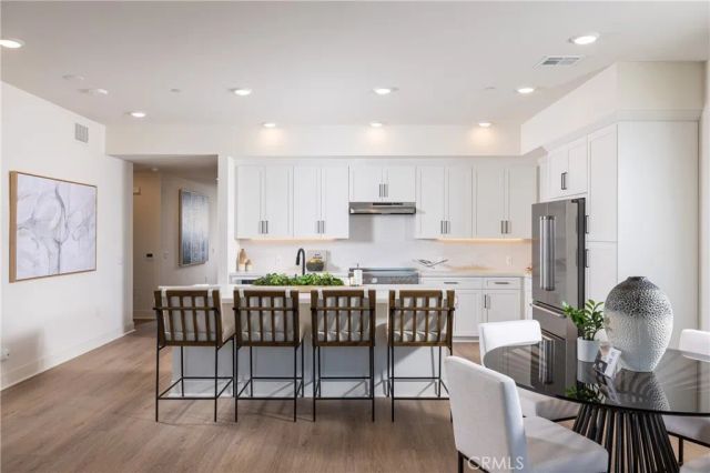 414 Main Street 420, Huntington Beach, CA 92648
