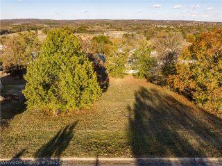 2000 Park Ridge Drive, Van Buren, AR 72956
