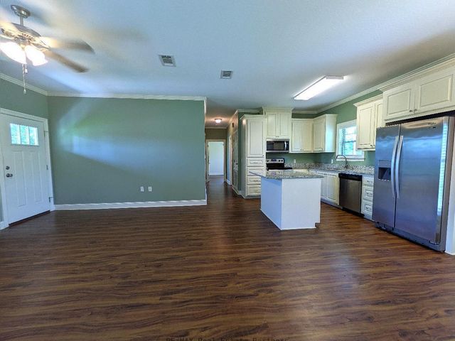 314 Margaret Ave., Petal, MS 39465