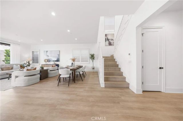 217 Piazza, Irvine, CA 92602