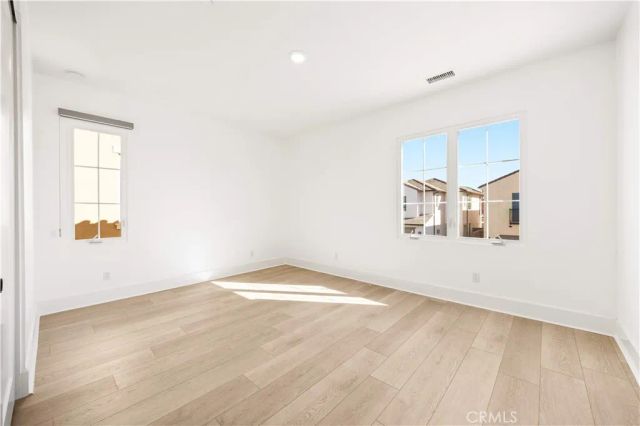 217 Piazza, Irvine, CA 92602