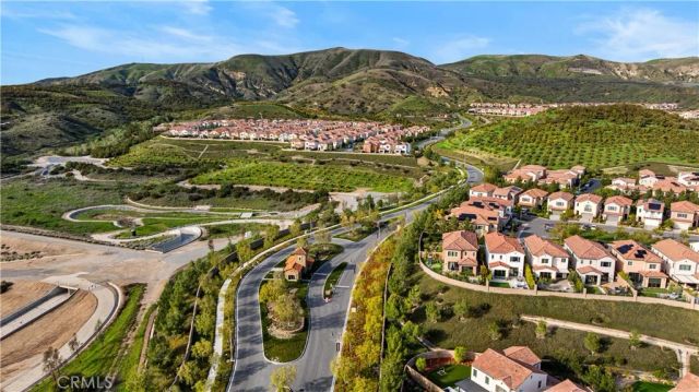 217 Piazza, Irvine, CA 92602