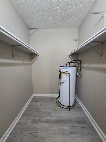 414 Pacific Ave, Oak Grove, KY 42262