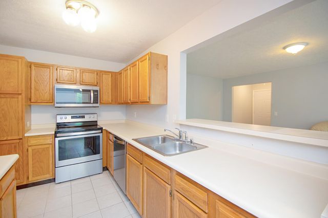 16 Meadow Lane, 3, Highland Heights, KY 41076