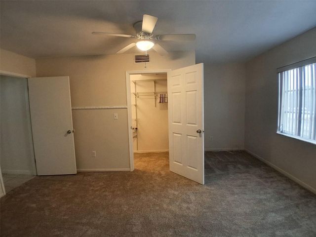 4744 AZALEA DRIVE 204, New Port Richey, FL 34652