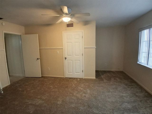 4744 AZALEA DRIVE 204, New Port Richey, FL 34652