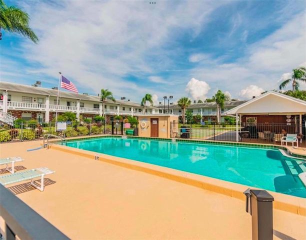 4744 AZALEA DRIVE 204, New Port Richey, FL 34652