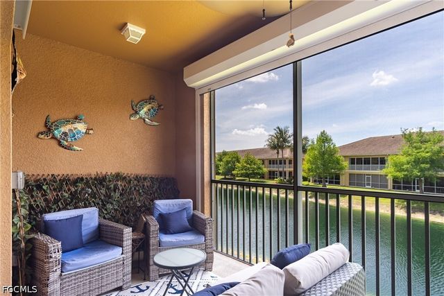 1102 Winding Pines CIR 206, Cape Coral, FL 33909