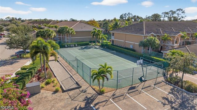 1102 Winding Pines CIR 206, Cape Coral, FL 33909