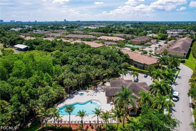 1102 Winding Pines CIR 206, Cape Coral, FL 33909