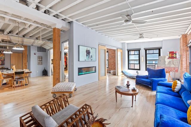 111 Beach St 3E, Boston, MA 02111