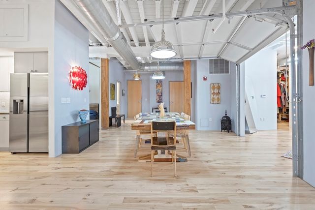 111 Beach St 3E, Boston, MA 02111