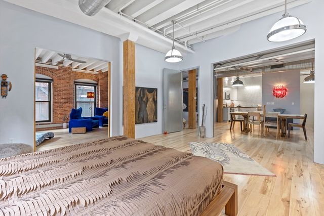 111 Beach St 3E, Boston, MA 02111