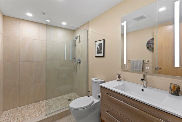 111 Beach St 3E, Boston, MA 02111