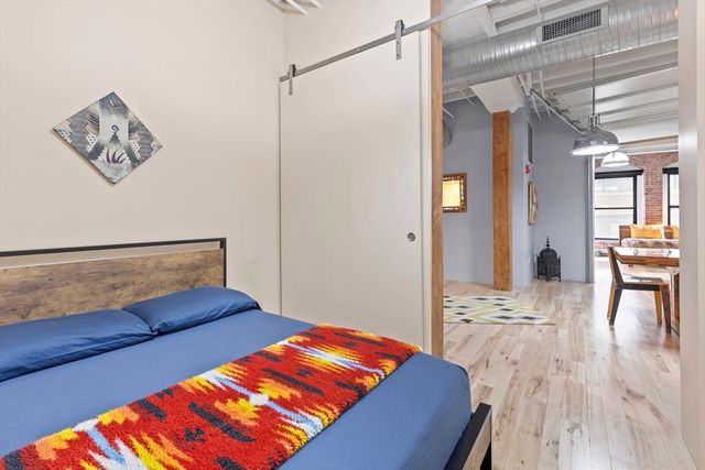 111 Beach St 3E, Boston, MA 02111