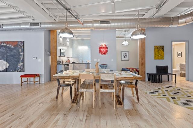 111 Beach St 3E, Boston, MA 02111