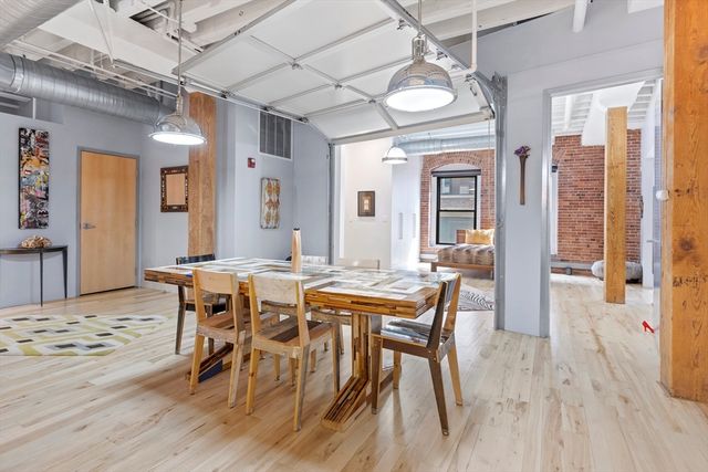 111 Beach St 3E, Boston, MA 02111