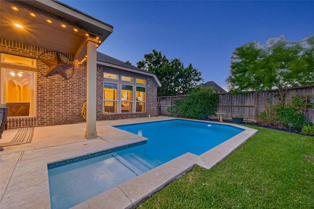27507 Kingsland Place Lane, Fulshear, TX 77441