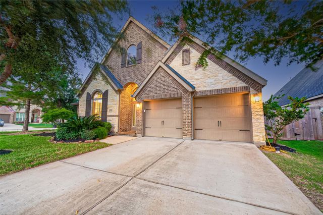 27507 Kingsland Place Lane, Fulshear, TX 77441