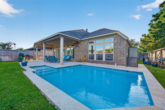 27507 Kingsland Place Lane, Fulshear, TX 77441