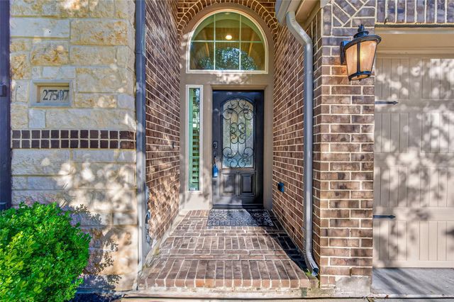 27507 Kingsland Place Lane, Fulshear, TX 77441