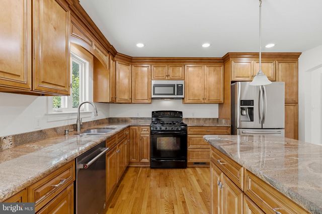6268 WILLS ST, Alexandria, VA 22310
