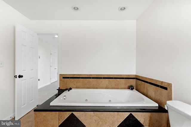 6268 WILLS ST, Alexandria, VA 22310