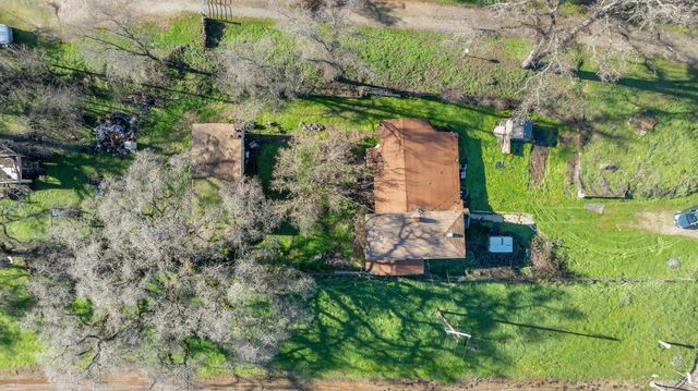 10019 Ladybird Dr, Grass Valley, CA 95949