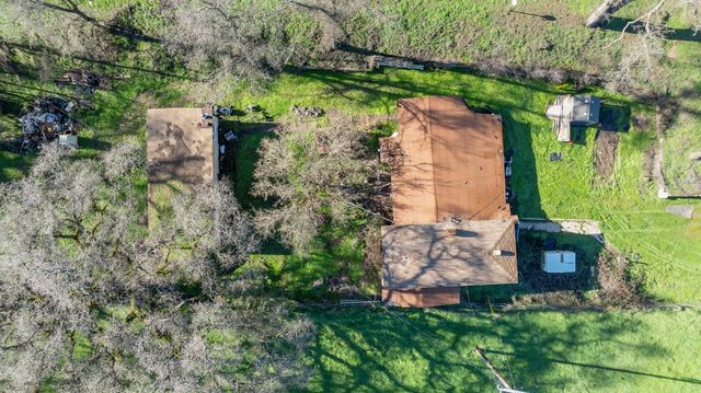 10019 Ladybird Dr, Grass Valley, CA 95949