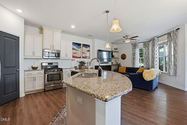 921 Saratoga Drive, Durham, NC 27704