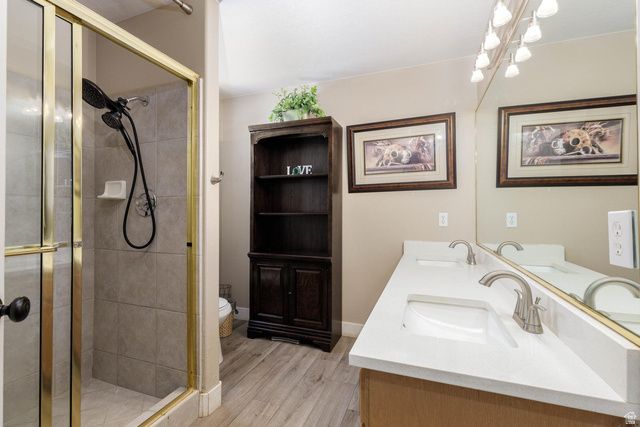 699 S 160 E, Ivins, UT 84738