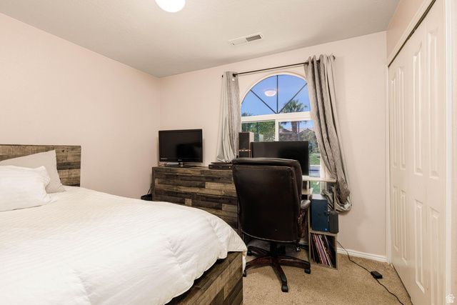 699 S 160 E, Ivins, UT 84738