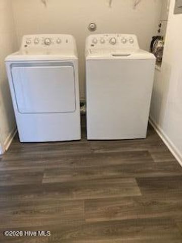 4154 Breezewood Drive 202, Wilmington, NC 28412