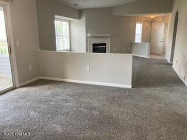 4154 Breezewood Drive 202, Wilmington, NC 28412