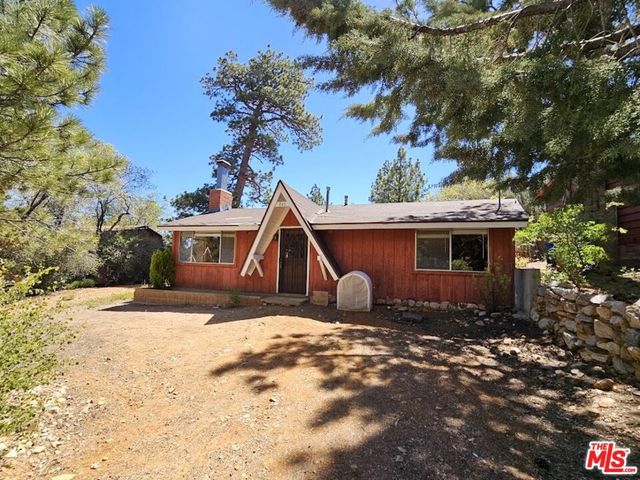 845 Moreno Lane, Sugarloaf, CA 92386