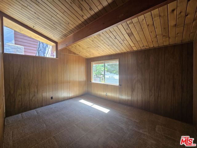 845 Moreno Lane, Sugarloaf, CA 92386