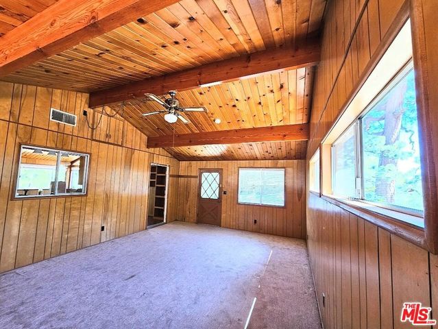 845 Moreno Lane, Sugarloaf, CA 92386