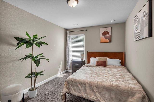 9411-9417 N Adrian Avenue, Kansas City, MO 64154