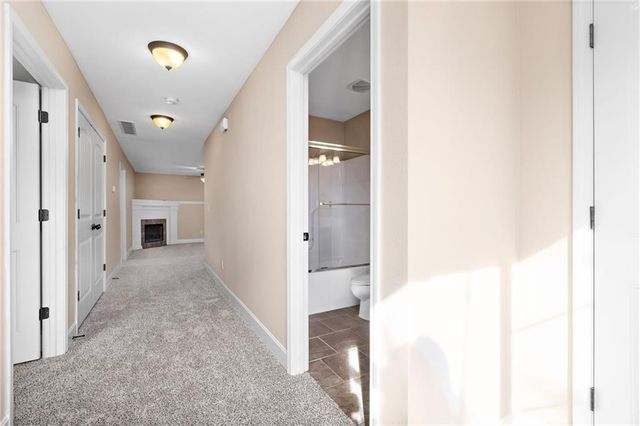 9411-9417 N Adrian Avenue, Kansas City, MO 64154