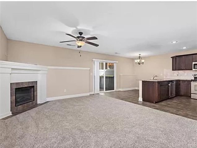 9411-9417 N Adrian Avenue, Kansas City, MO 64154