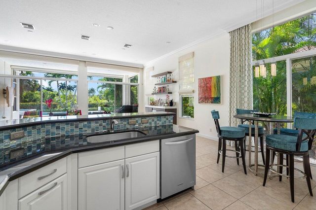 233 Porto Vecchio Way, Palm Beach Gardens, FL 33418