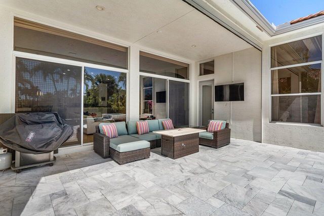 233 Porto Vecchio Way, Palm Beach Gardens, FL 33418