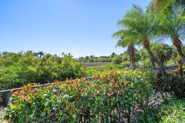 233 Porto Vecchio Way, Palm Beach Gardens, FL 33418