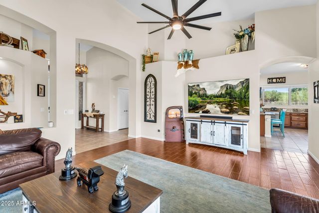 5544 E Dusty Wren Drive, Cave Creek, AZ 85331