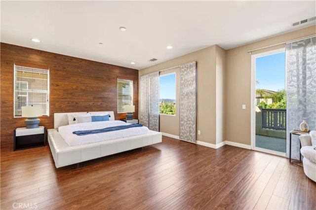 28613 Stonegate Court, Valencia, CA 91354