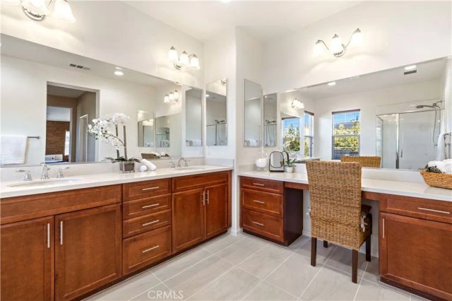 28613 Stonegate Court, Valencia, CA 91354