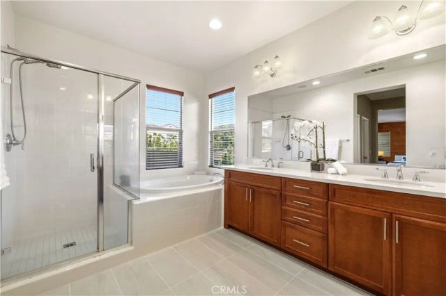 28613 Stonegate Court, Valencia, CA 91354